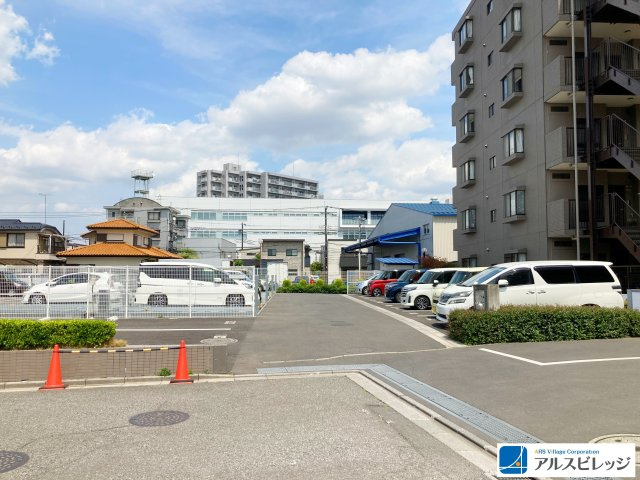 ハイホームみずほ台の駐車場