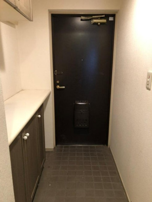 【玄関】 | コスモパーク戸田公園弐番館 | ゆったりとした玄関です