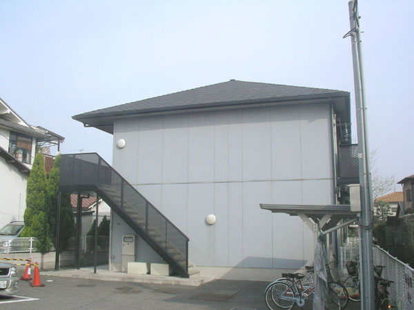 ファミーユ羽衣