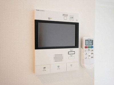 【セキュリティ】 | S-RESIDENCE新大阪Rish | モニター付きインターホンです