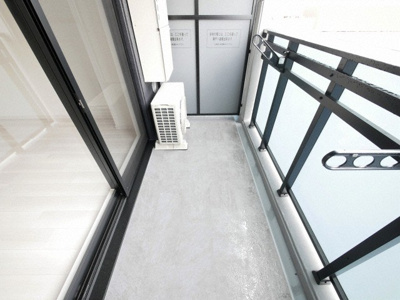 【バルコニー】 | S-RESIDENCE新大阪Rish | お洗濯にも便利なバルコニー付き