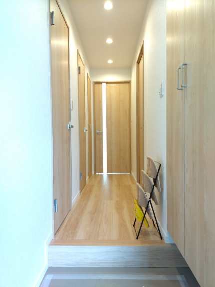 グランドハイツ甲陽園の玄関