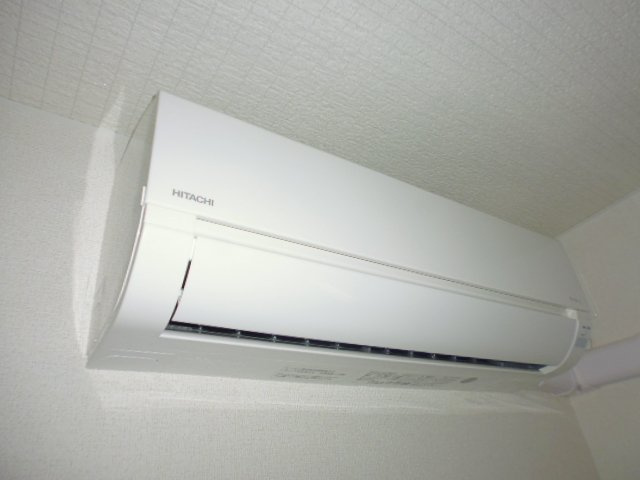 倉敷市南畝３丁目のアパートの設備|エアコン