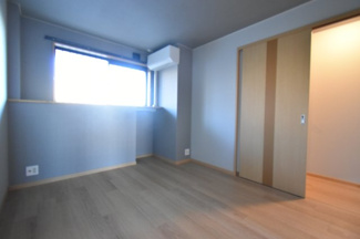 【居間・リビング】 | パル新谷弐番館