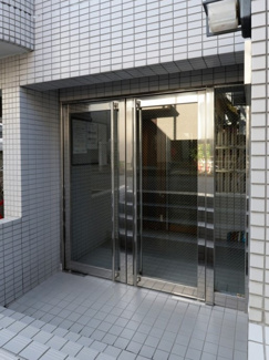 【エントランス】