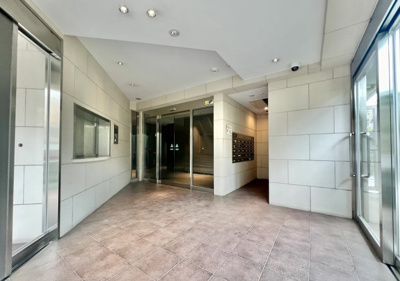 【エントランス】 | Kist原宿