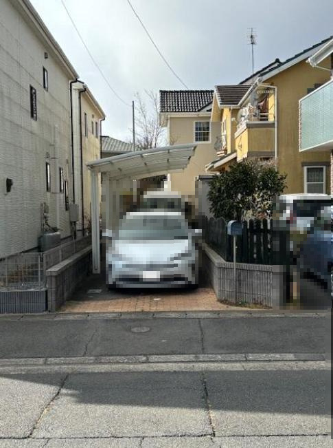 ひたちなか市大字中根　中古戸建の駐車場