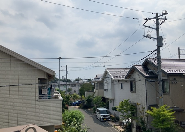【展望】 | 眺望を気にして物件を探す場合、前面に建物が建っていないか現地で確認しましょう！前面に建物があると景色はもちろん、日当たりや風通しにも影響が出てきます。住んだ時のことを想像しながら現地見学をしましょう。