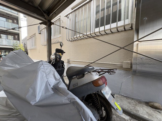 【駐車場】 | バイク置き場。空き区画の有無や駐輪料金、サイズおよび排気量規定などについては、改めてお問い合わせください。～即日のご見学可能～　お問合せはお気軽にどうぞ。