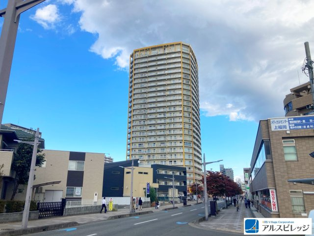 ココネ上福岡三番館の外観