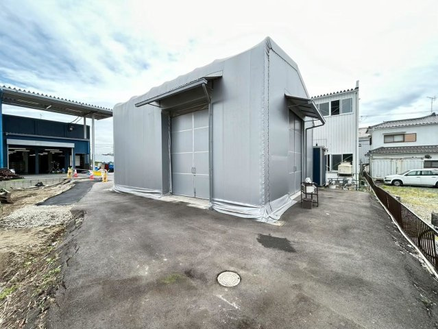 高浜市論地町1丁目貸工場の内装