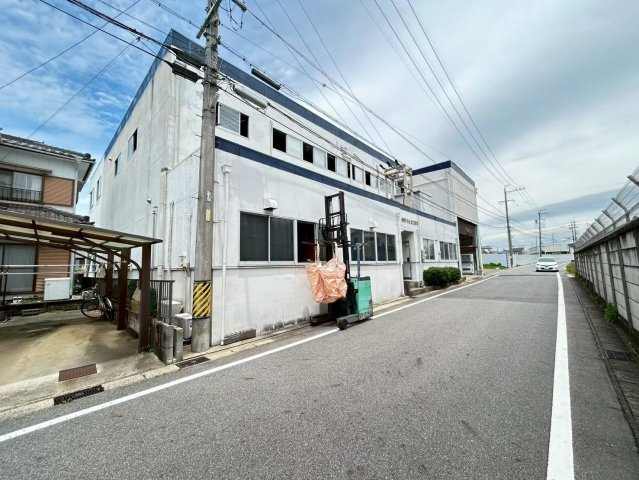 高浜市論地町1丁目貸工場の内装