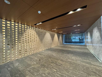  | エントランス内 