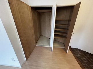  | 大きめの収納付き 