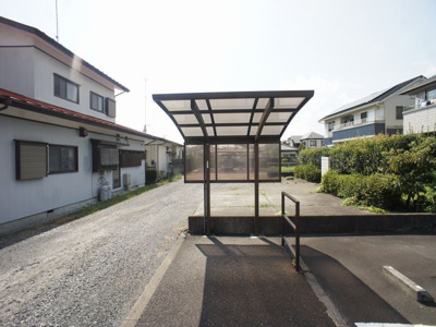 【その他共用部分】 | フレッシュコーポイースト | 屋根付きの駐輪場があります♪