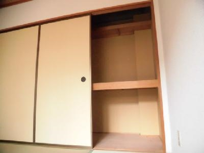 カーネルヒルの収納|押入