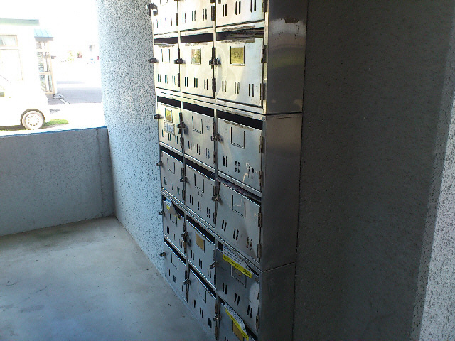 マルクエレガンス2のエントランス