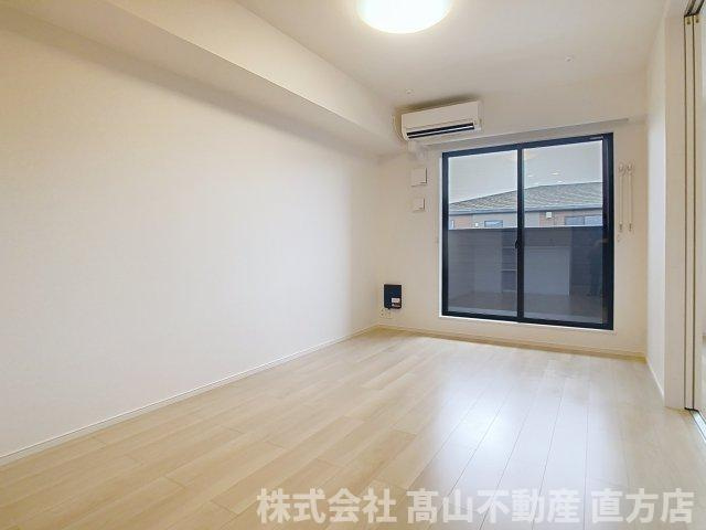 エレガンシアⅠの居間・リビング