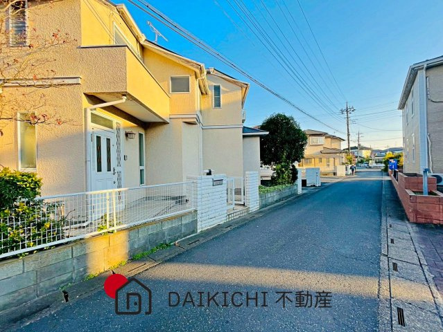 【前面道路含む現地写真】 | 久喜市菖蒲町三箇　中古戸建