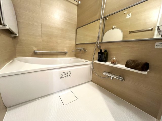 三愛シティライフ箱崎12の浴室