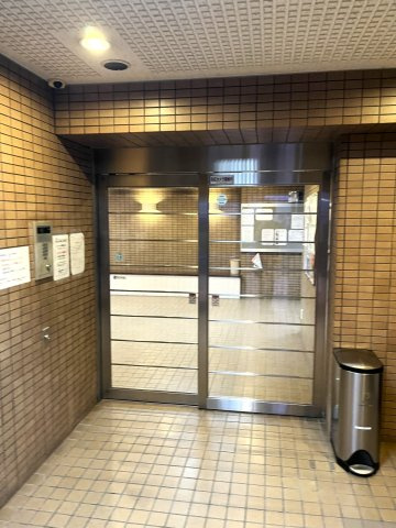 三愛シティライフ箱崎12のエントランス