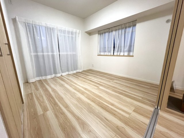 三愛シティライフ箱崎12の洋室