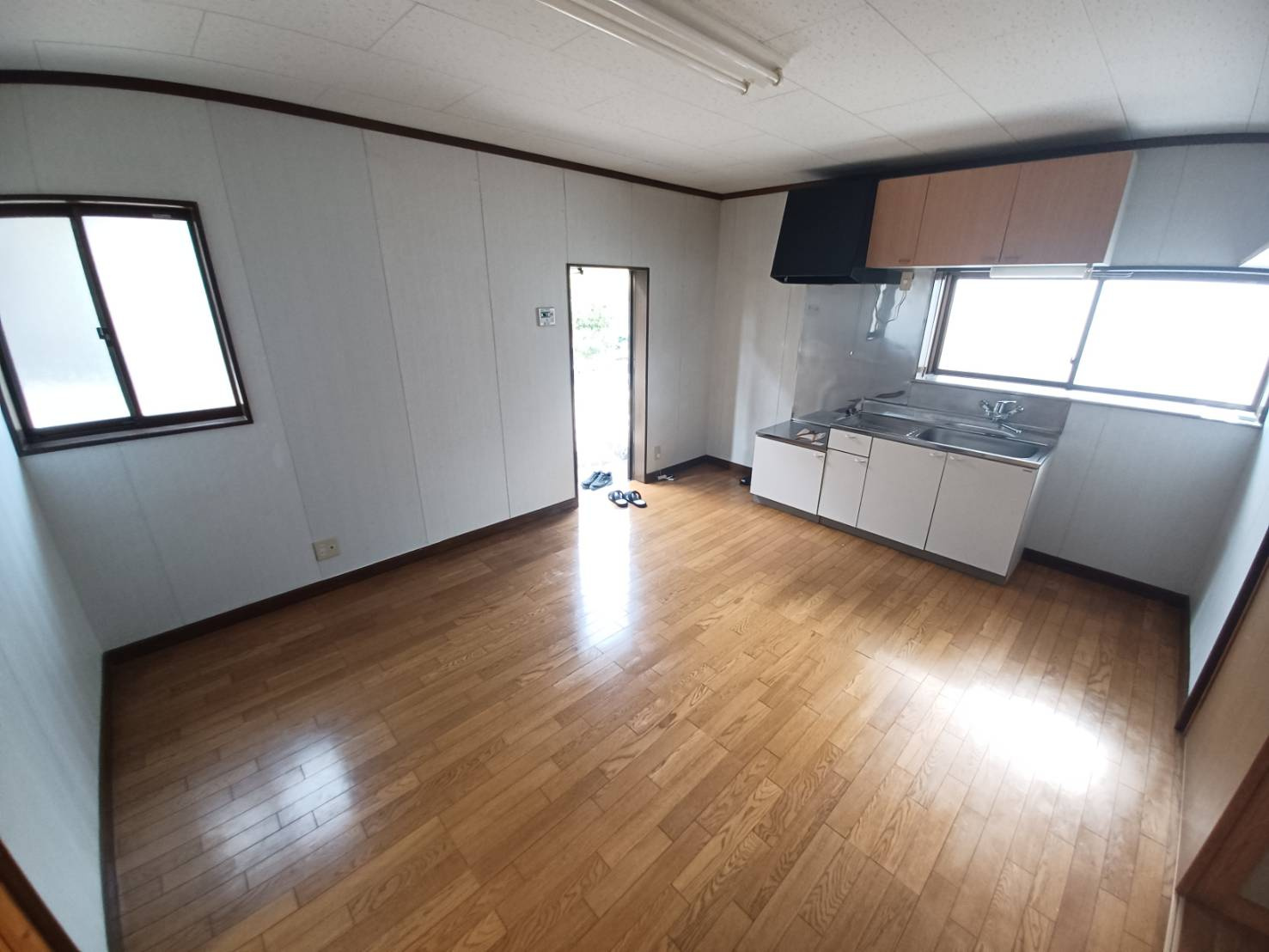 勿来町窪田町通戸建の居間・リビング