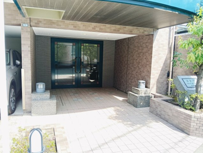 【エントランス】 | 日吉南パークホームズ3番館 | 清潔なエントランスです