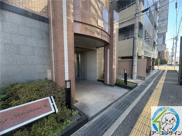 プレステージ西明石Ⅷのエントランス