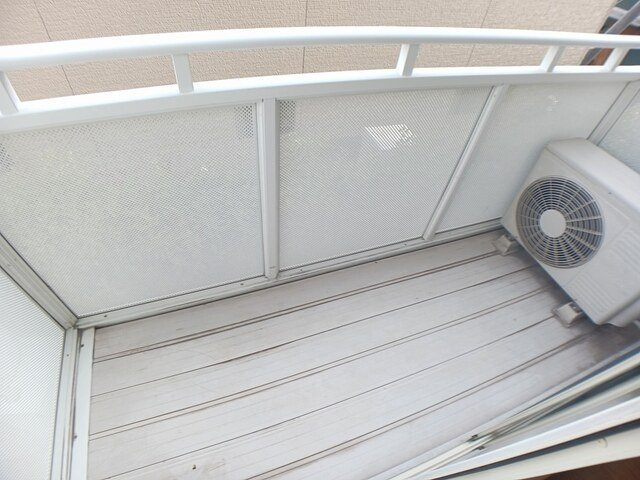 サン・フレイムＹＡＢＥ　Ｂのバルコニー