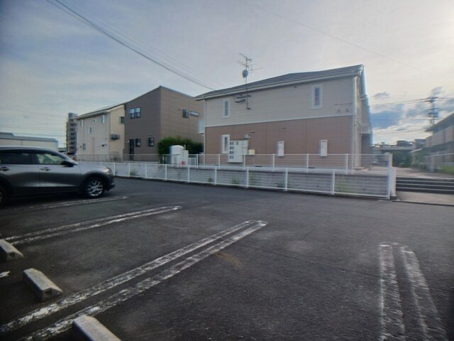 サン・フレイムＹＡＢＥ　Ｂの駐車場