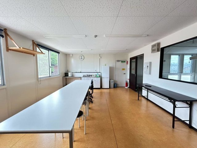 高浜市論地町1丁目貸工場の内装