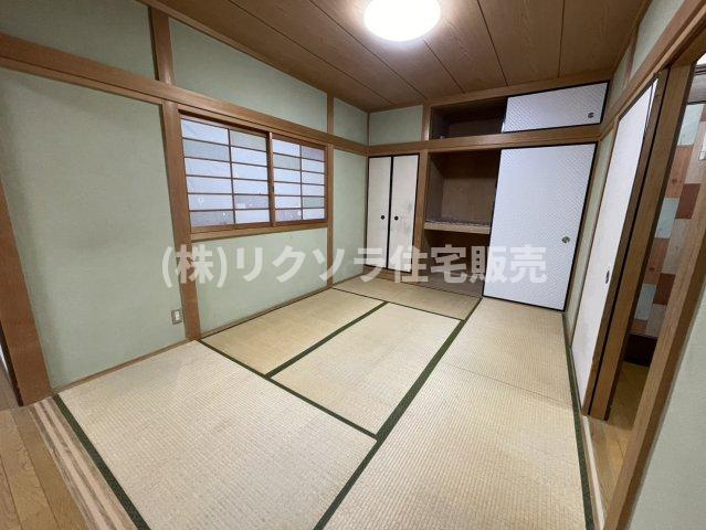 津田東町3丁目　中古一戸建ての和室|和室6.0帖
■物件内覧・資金計画相談・住宅ローン相談、リフォーム相談、お問合せ受付中■
※当日・翌日のご内覧、ご相談はお電話でのお問合せがスムーズです！