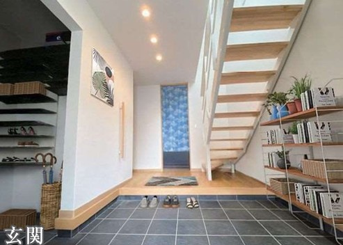 ■令和5年築■中田西4丁目 中古戸建 8980万円の玄関