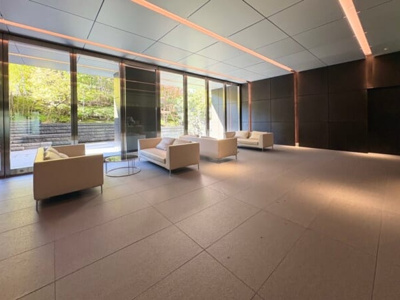 【エントランス】 | ウェリスタワー愛宕虎ノ門