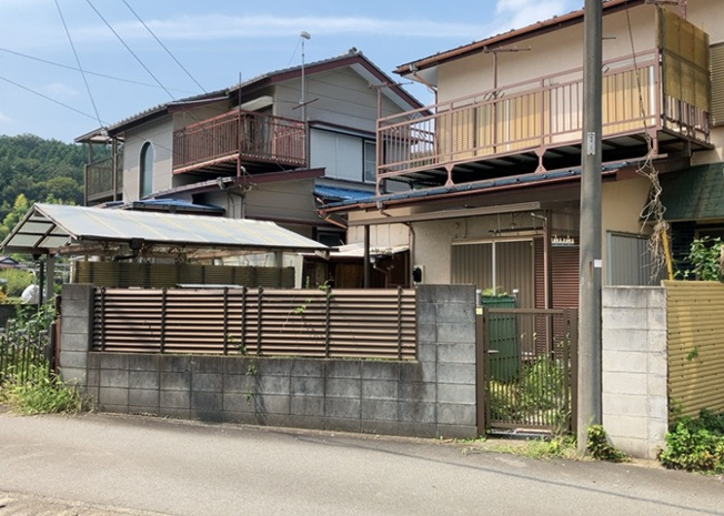 【外観】 | 土地の面積＝住宅面積ではありません。建ぺい率の問題などで、土地のある場所によって住宅を建てられる面積は限られています。高さもしかり、「土地」という言葉の中には、建築条件も含まれると考えておきましょう。