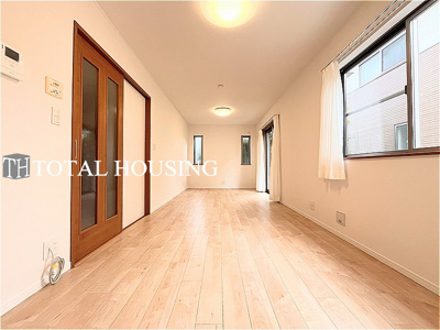 【居間・リビング】 | 三鷹市牟礼7丁目　中古戸建　全1棟