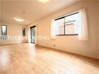 【居間・リビング】 | 三鷹市牟礼7丁目　中古戸建　全1棟