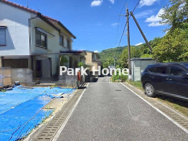 高知市一宮東町4丁目　売土地の前面道路含む現地写真