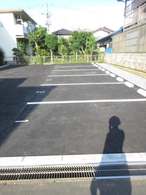 へーベルメゾン天王台の駐車場|★敷地内駐車場★