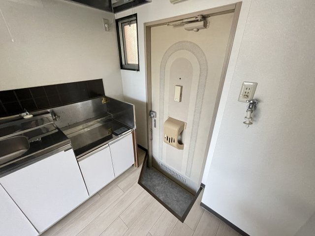 コーポトキワの玄関