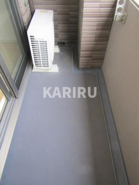 エスティメゾン京橋のバルコニー