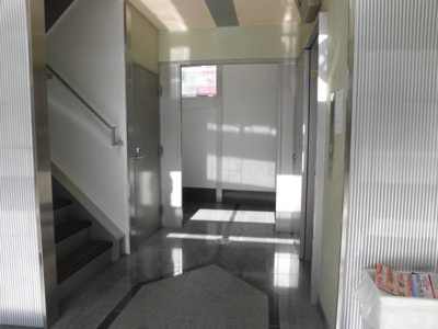 【エントランス】 | センコート | 清掃も行き届いていてきれいです