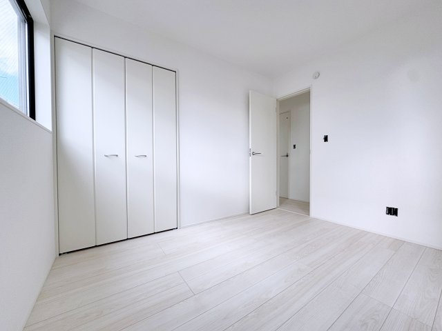 新築戸建・建売　郡山市菜根3丁目　GRAFARE　全1棟の洋室