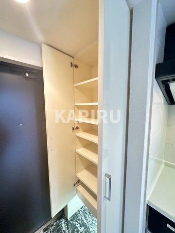 エスティメゾン京橋の収納