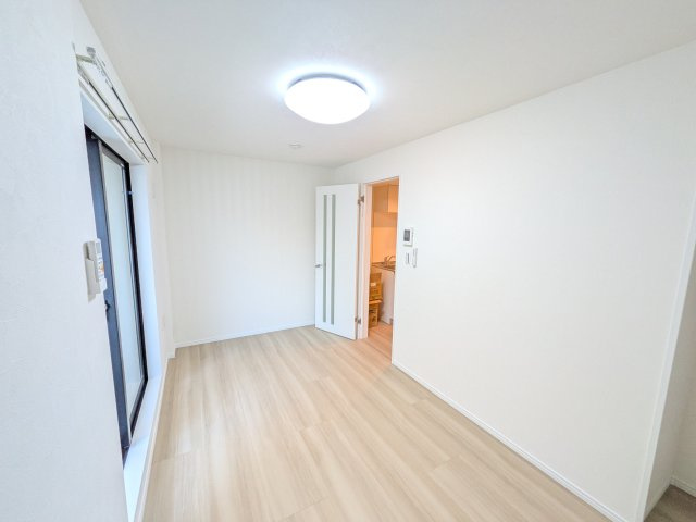 アザーレ・パッシオ新百合ヶ丘Bの居間・リビング