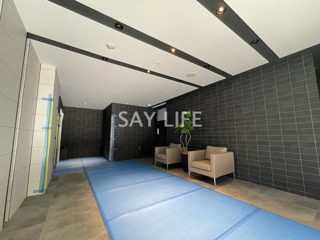 リヴェント森ノ宮のロビー