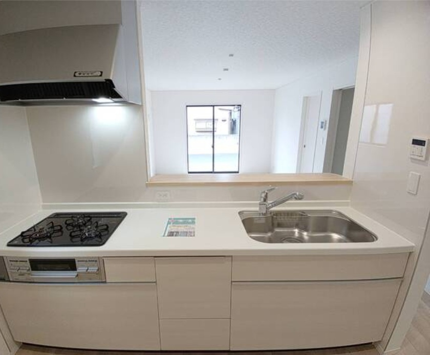 CRADLE GARDEN 狭山市柏原第13　全3棟　2号棟　のキッチン