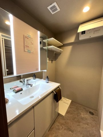 サングレート箱崎公園東のその他