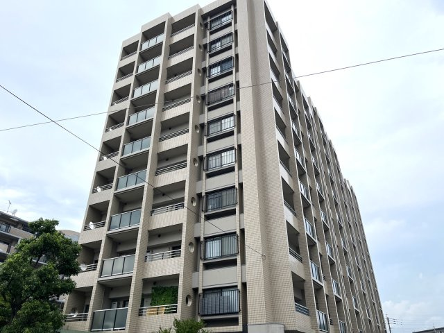 サングレート箱崎公園東の外観